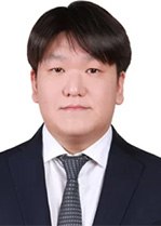 Headshot of Dr. Wonwoo Jang